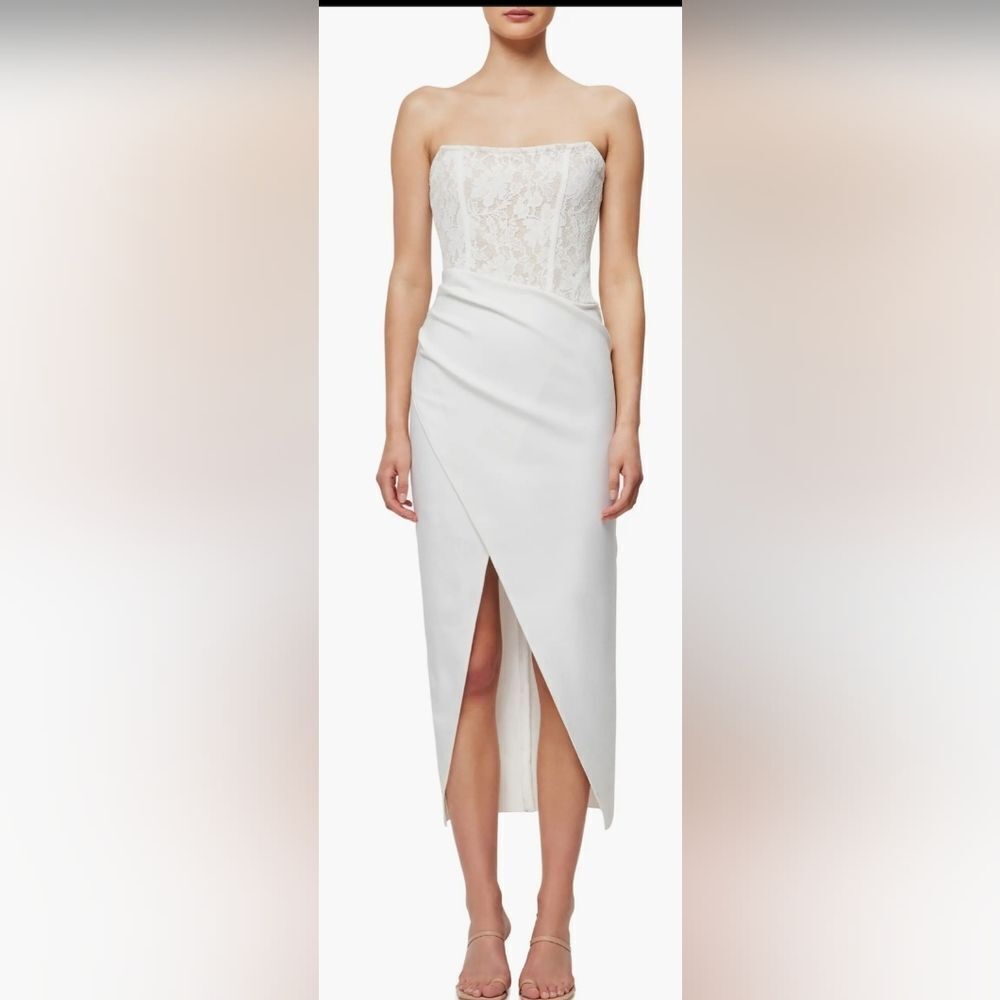 Elliatt Carsyn Strapless High/Low Body-Con Cocktail Dress NWT Size XS White